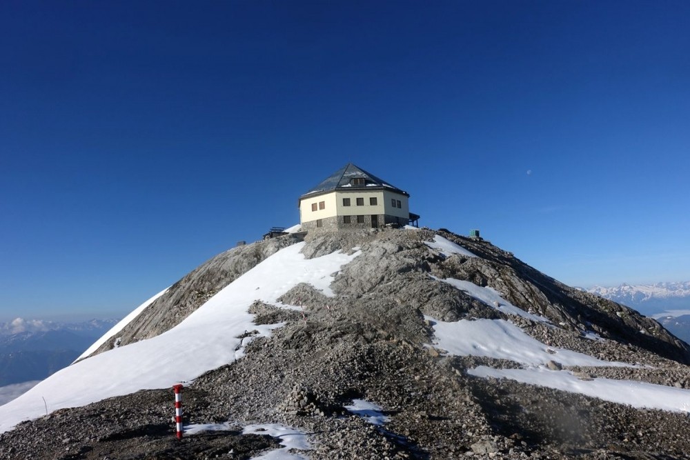 Diese Berghütte hat im August geöffnet
