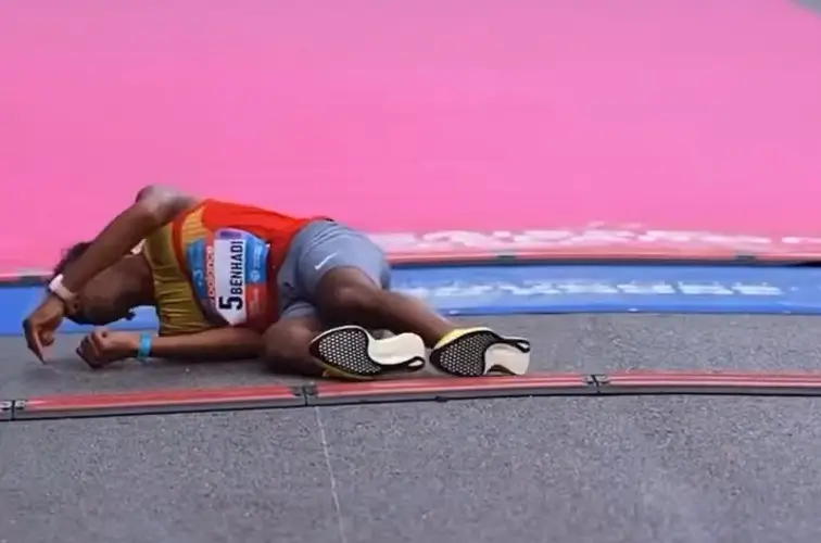 Ein gestürzter Läufer beim Marseille-Cassis