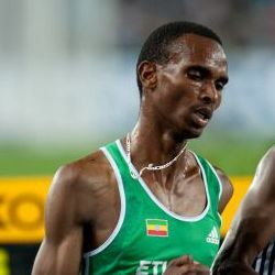 Gebremeskel (C) Erik van Leuween