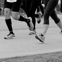 Kündigung wegen Halbmarathon-Teilnahme: Jetzt klagt Läufer!
