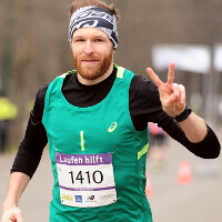 Rund 1.000 Fotos vom Laufen hilft Laufopening 2016 sind auf HDsports.at online