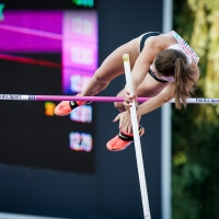 Lisa Gruber, Stabhochsprung