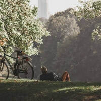 Wer das Auto stehen lässt und Rad fährt, tut eine Menge für seine Gesundheit und die Umwelt.