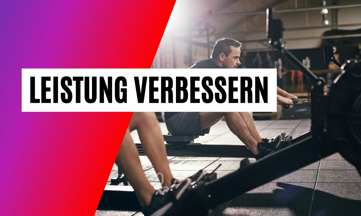 Ein Mann und eine Frau auf einem Rudergerät