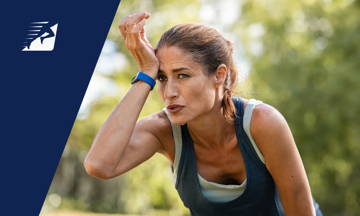 Eine Frau, die beim Sport schwitzt