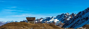 Die Capanna Corno Gries in den Tessiner Alpen