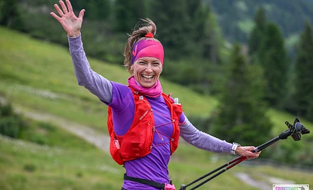 Eine Läuferin beim Obertauern Trailrun Summit