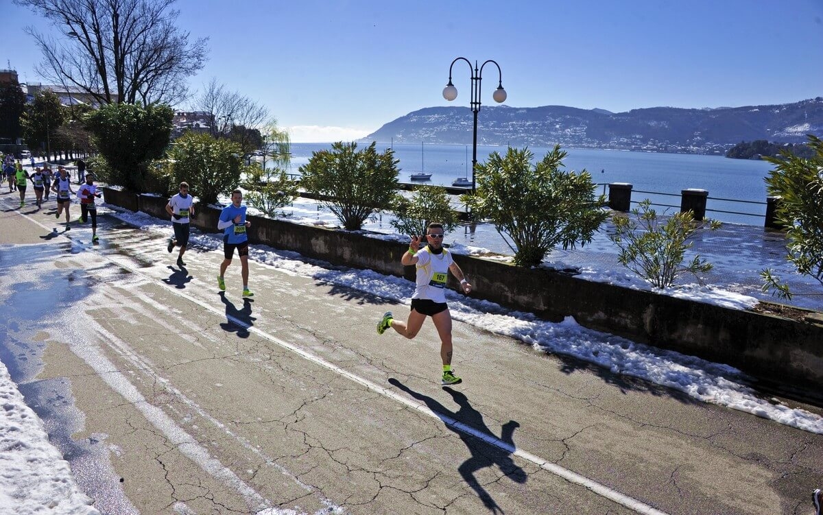 All’inizio di novembre può esserci neve lungo il percorso della Maratona del Lago Maggiore