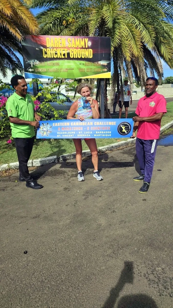 Eastern Caribbean Marathon Challenge: Magdalena Replinska im Ziel