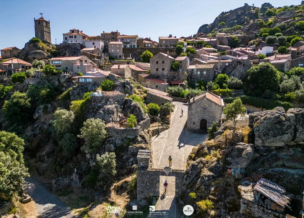 Der PT281 führt durch viele kleine Bergdörfer im Zentrum Portugals