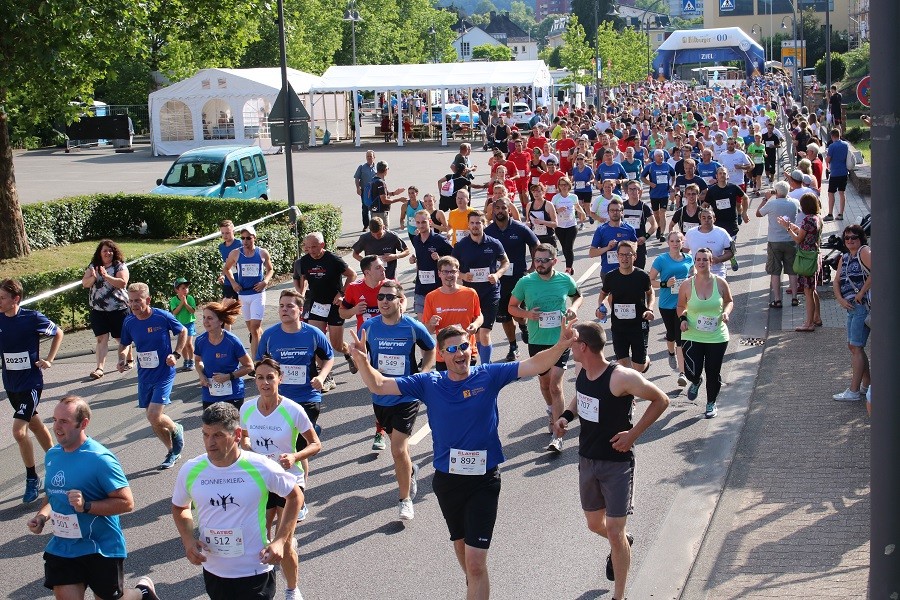 Teilnehmer beim Staadtlauf Saarburg
