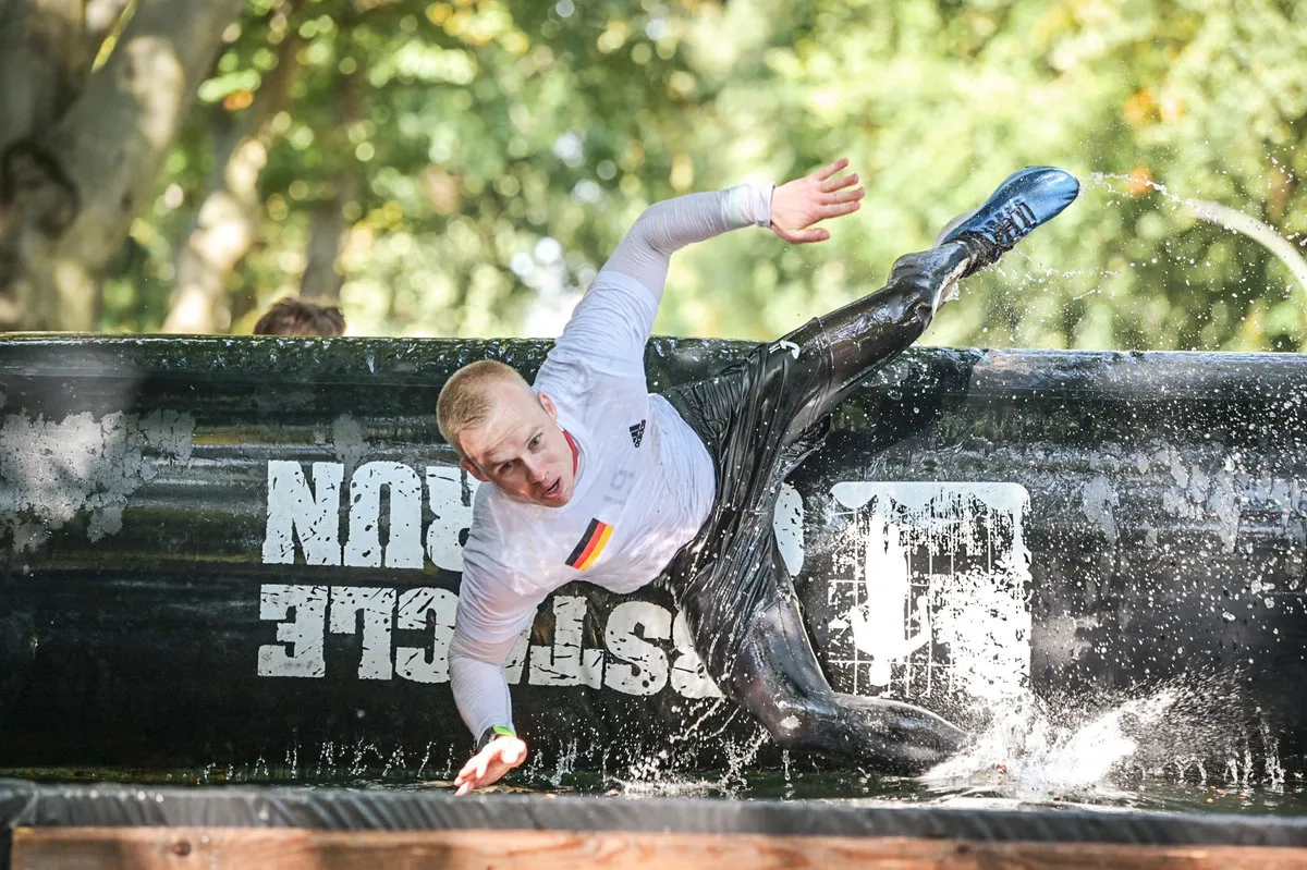 Obstacle City Run Berlin (© TeamEinsNull GmbH) Obstacle City Run Berlin