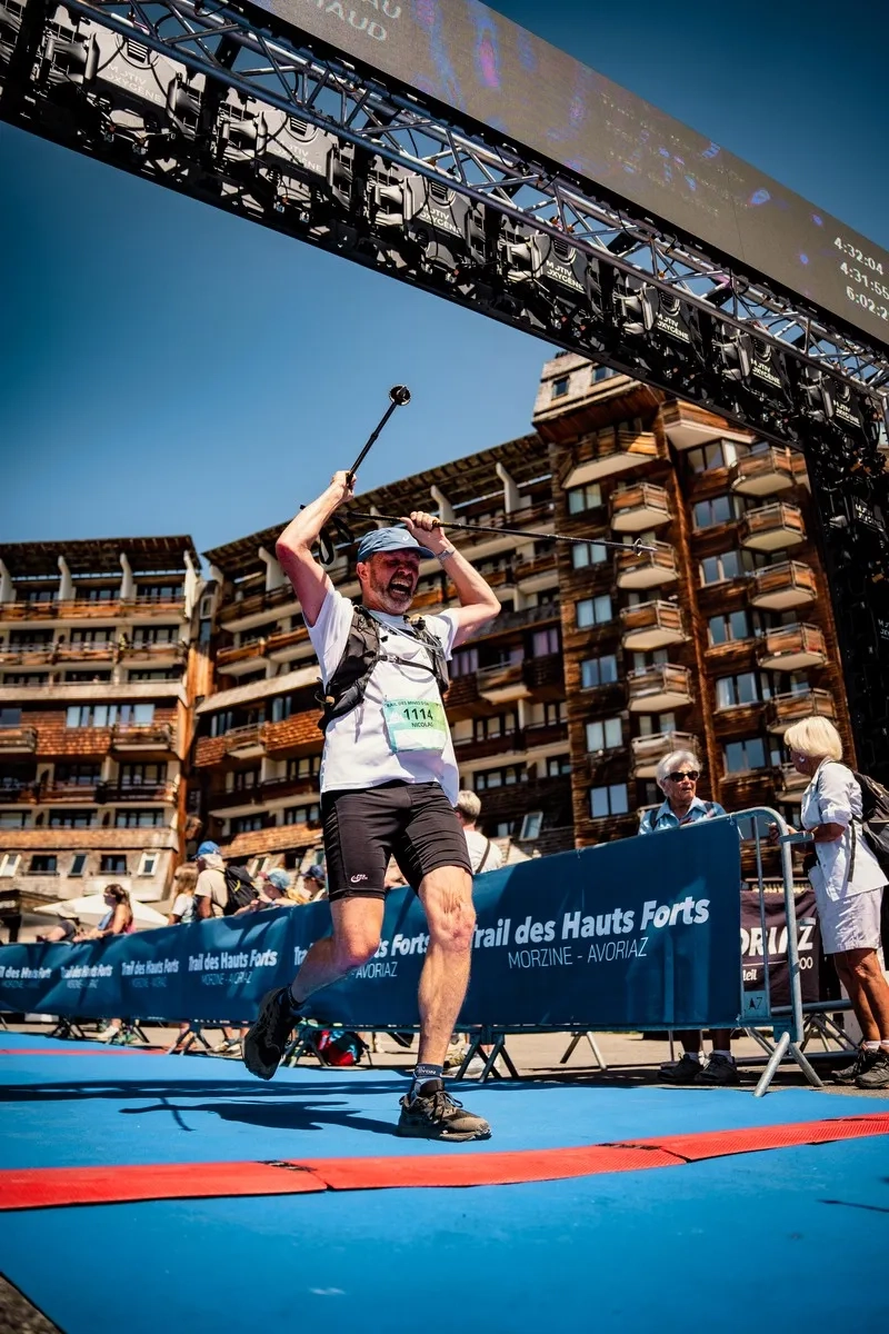 Trail des Hauts Forts 2025: Zieleinlauf in Avoriaz
