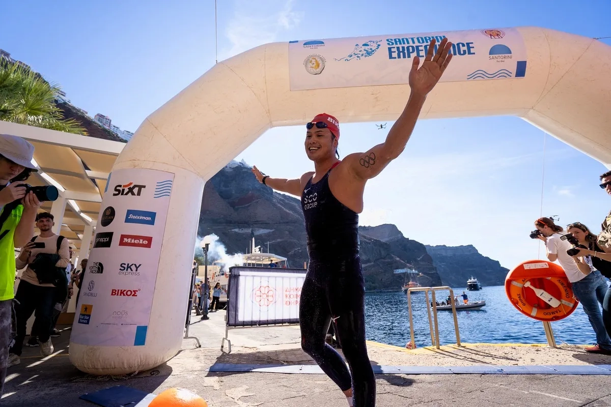 Santorini Experience 2025: Yasunari Hirai, Sieger des Schwimmens