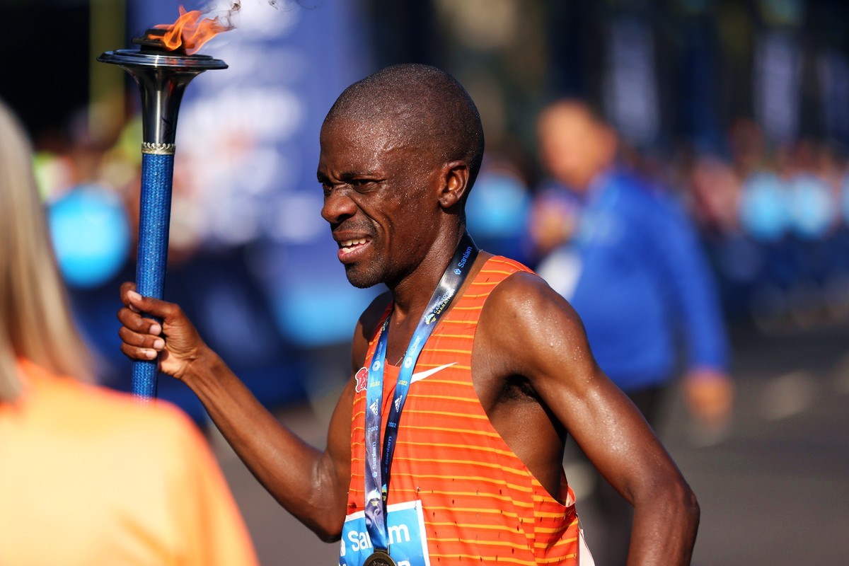 Stephen Mokoka beim Cape Town Marathon