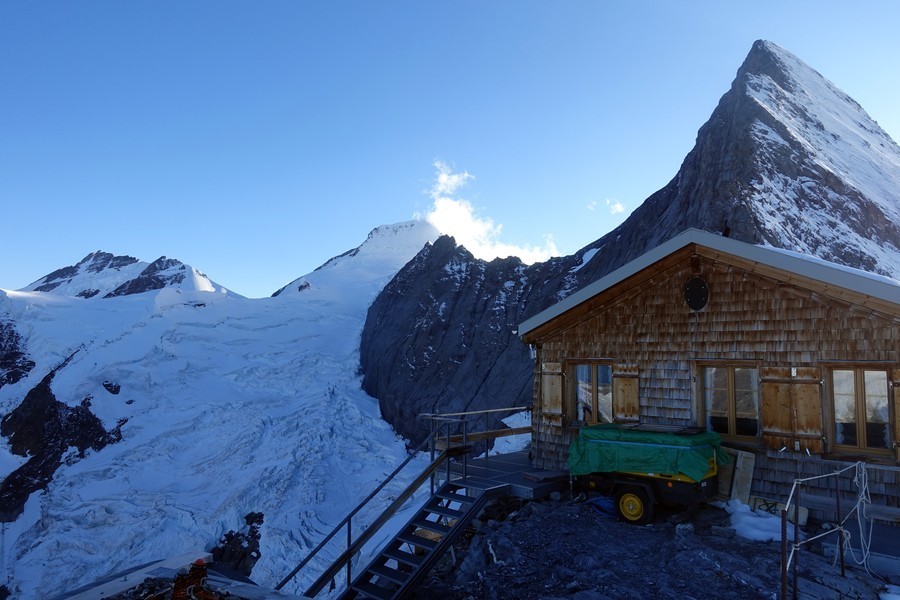 Mittelleggihütte - Berghütte in der Schweiz