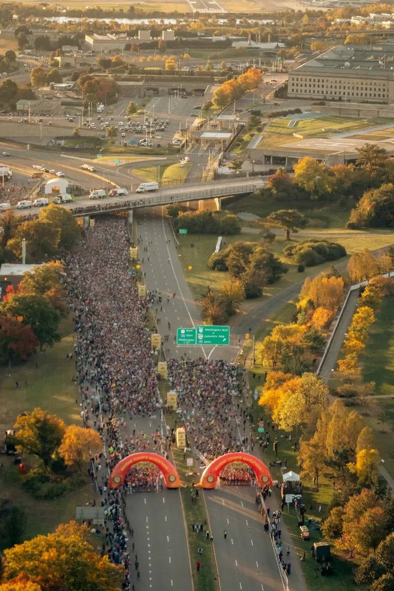 Start zum Marine Corps Marathon Washington.
