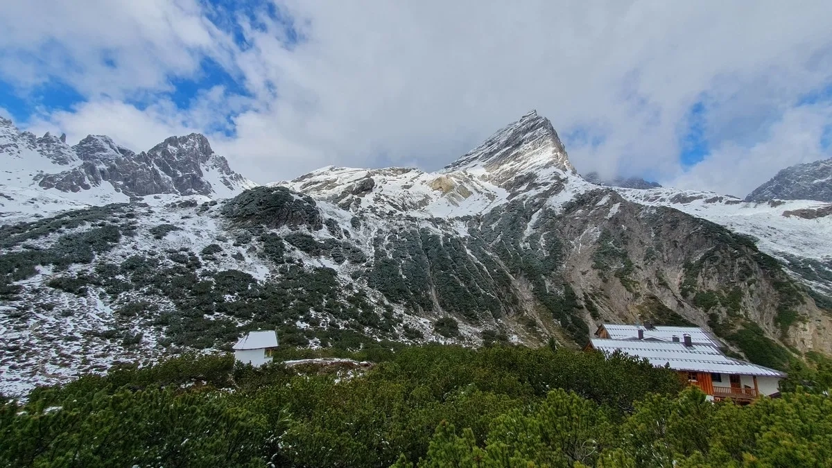 Östliche Plattigspitze von der Hanauer Hütte aus fotografiert Östliche Plattigspitze von der Hanauer Hütte aus fotografiert