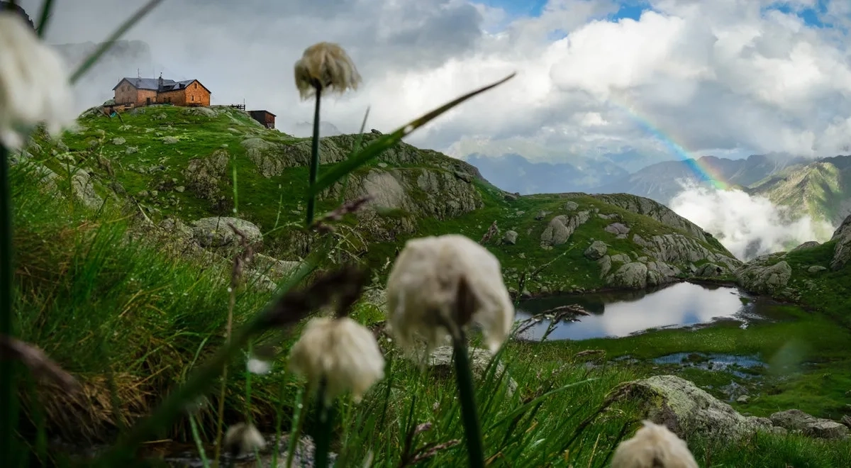 Rifugio Cremona alla Stua (© Mauro Scattolini) Rifugio Cremona alla Stua (© Mauro Scattolini)