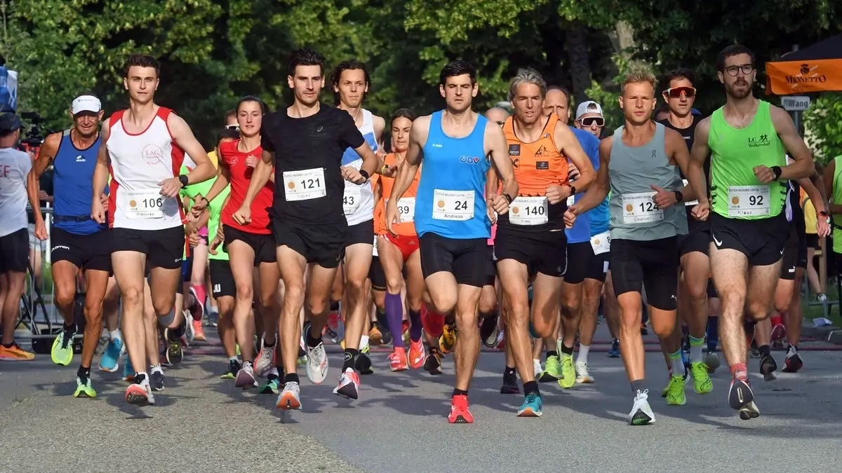 Start zum Deutsch-Wagramer Lauftag 2024 (Foto: © Johann Newetschny) Start zum Deutsch-Wagramer Lauftag 2024 (Foto: © Johann Newetschny)