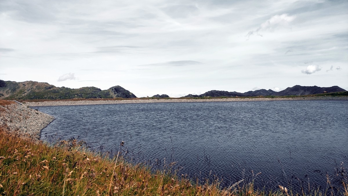 Isskogel 12: Speichersee bei der Dorfbahn 3. Isskogel 12: Speichersee bei der Dorfbahn 3.