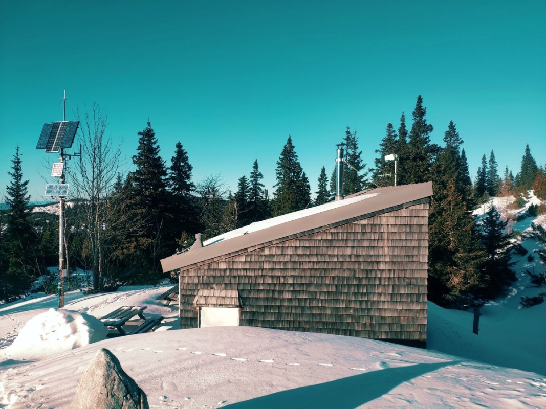 Heinrich-Krempel-Hütte - Winter 2022 Heinrich-Krempel-Hütte - Winter 2022