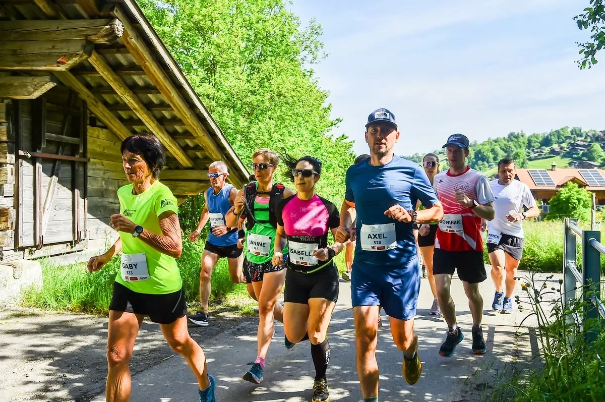 Blüemlisalplauf 2024 (Foto: © alphafoto.com) Blüemlisalplauf 2024 (Foto: © alphafoto.com)