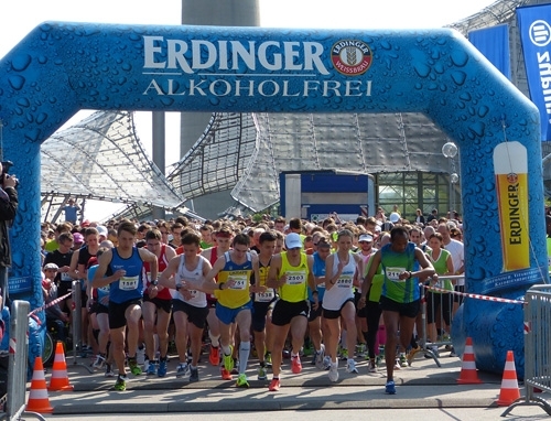 Start-Halbmarathon-Muenchen-2013.jpg Start-Halbmarathon-Muenchen-2013.jpg