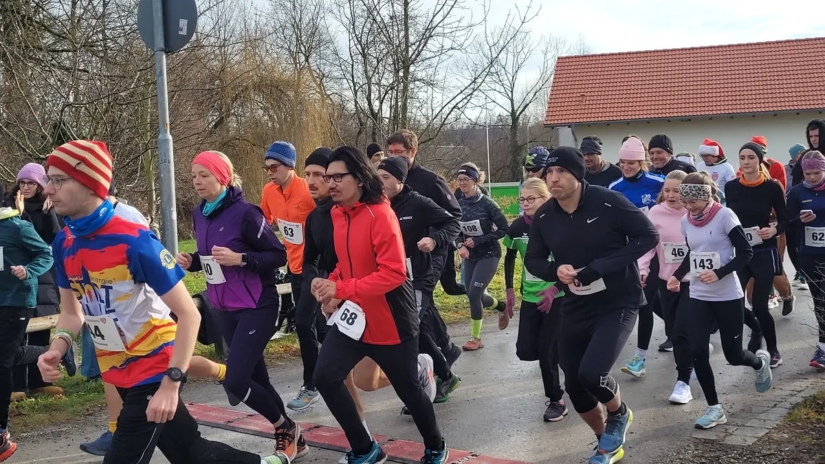FT Jahn Nikolauslauf Landsberg 2025 (© FT Jahn) FT Jahn Nikolauslauf Landsberg 2025 (© FT Jahn)