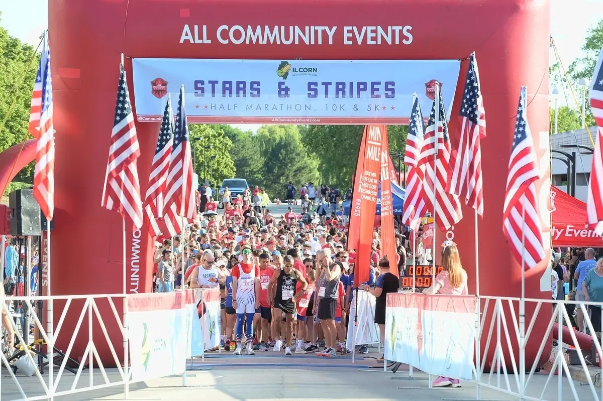 Hoffman Estates Half Marathon 2025 (Foto: © All Community Events) Hoffman Estates Half Marathon 2025 (Foto: © All Community Events)