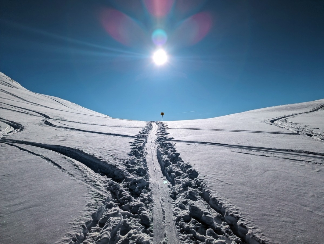 Skitour Glanderspitze 11: Die Abzweigung nach links Richtung Glanderspitze. Skitour Glanderspitze 11: Die Abzweigung nach links Richtung Glanderspitze.