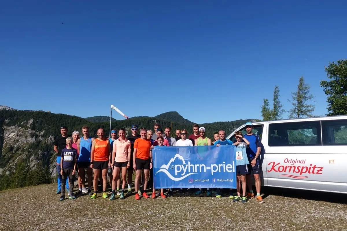 Gruppe beim Senderberglauf 2023 Gruppe beim Senderberglauf 2023