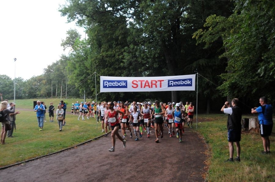 100 km / 50 km Lauf am Auensee (C) Veranstalter 100 km / 50 km Lauf am Auensee (C) Veranstalter