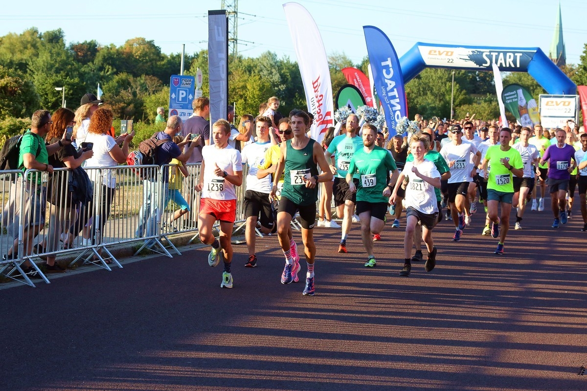 Firmenlauf Oberhausen, Foto: CONTACT GmbH Firmenlauf Oberhausen, Foto: CONTACT GmbH