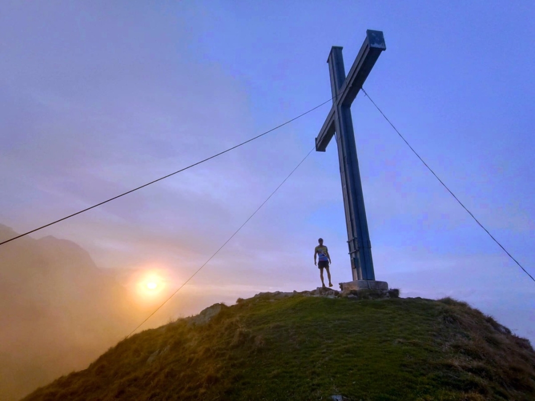 Sonnkarköpfl Gipfelkreuz Sonnkarköpfl Gipfelkreuz