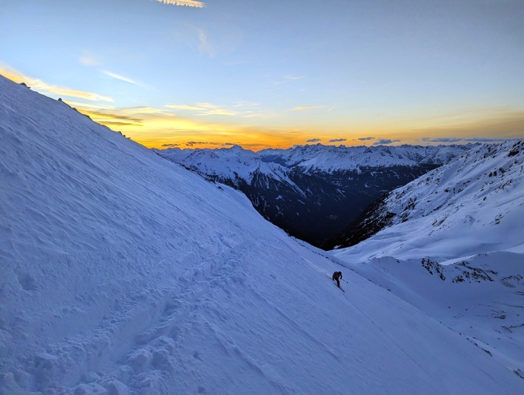 Skitour Nördlicher Lehner Grieskogel 15: Abfahrt vom Nordhang Skitour Nördlicher Lehner Grieskogel 15: Abfahrt vom Nordhang