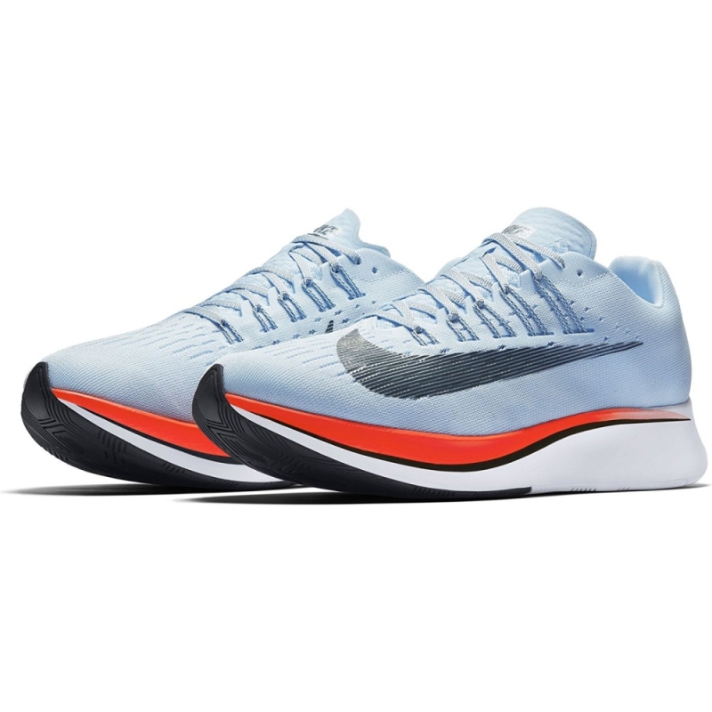 Nike Zoom Fly (C) Hersteller / Amazon Nike Zoom Fly (C) Hersteller / Amazon