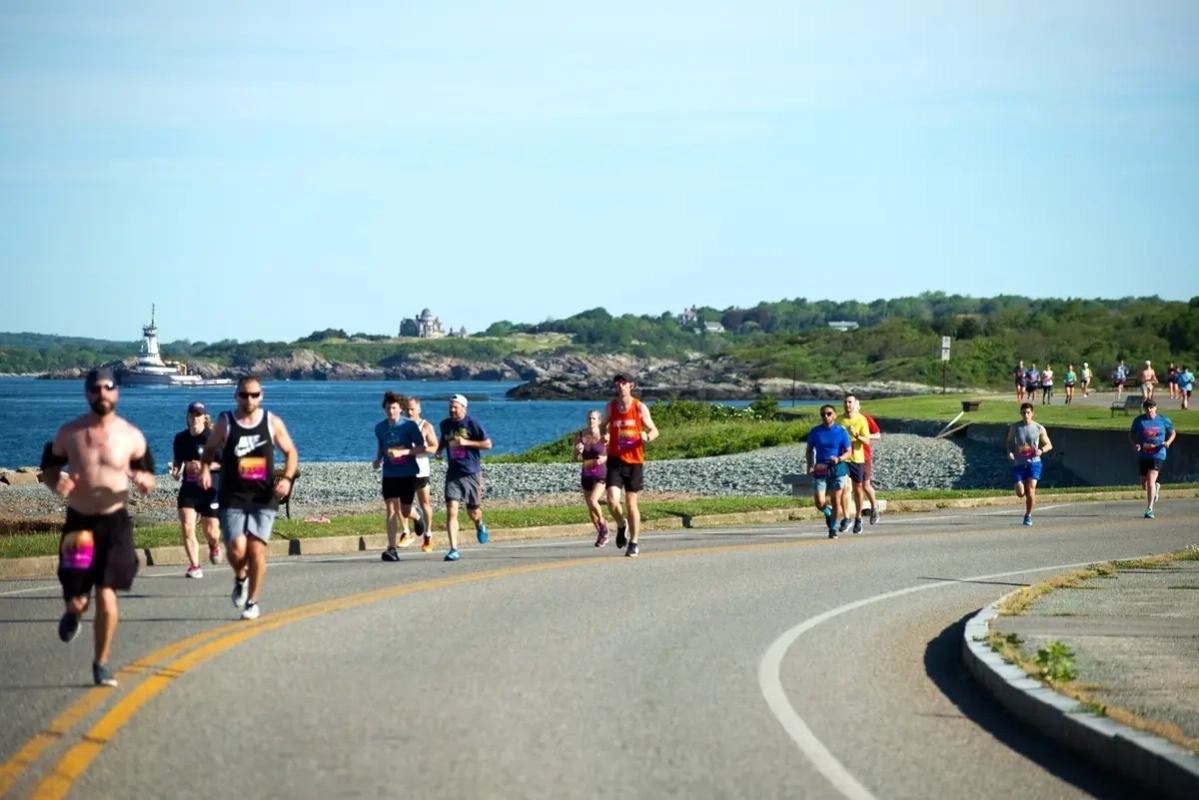 Newport 10 Miler 2024 (Foto: © Veranstalter) Newport 10 Miler 2024 (Foto: © Veranstalter)