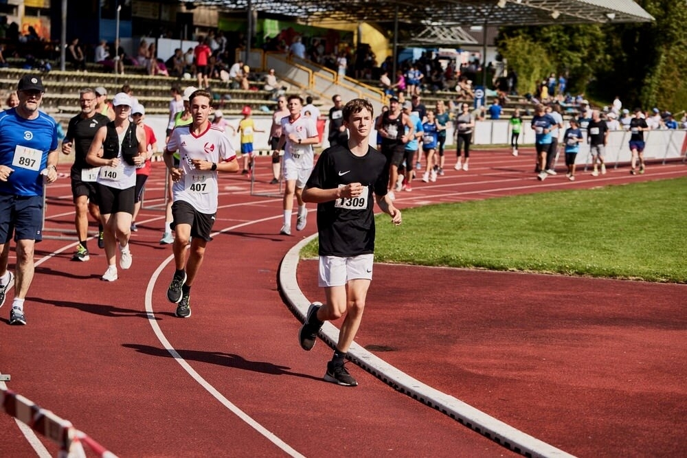 Hand-in-Hand Spendenlauf Leinfelden 2023 Hand-in-Hand Spendenlauf Leinfelden 2023