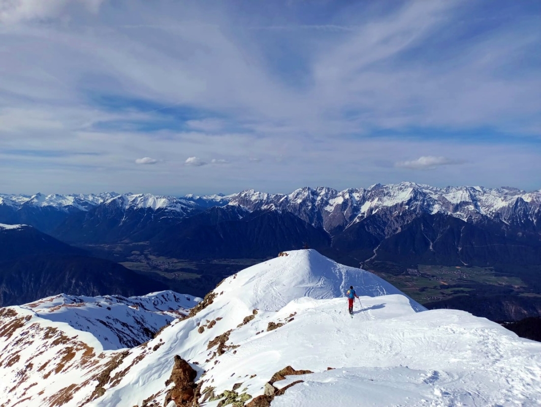 Pirchkogel Skitour 19: Übergang Gipfel zum Gipfelkreuz Pirchkogel Skitour 19: Übergang Gipfel zum Gipfelkreuz