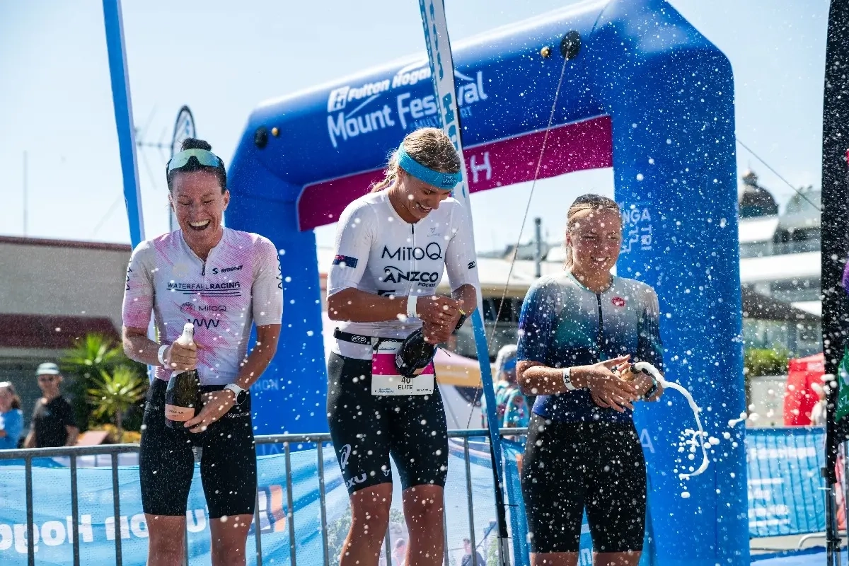 Tauranga Half - Mount Festival 2025 (Foto: © Hamish Collie) Tauranga Half - Mount Festival 2025 (Foto: © Hamish Collie)