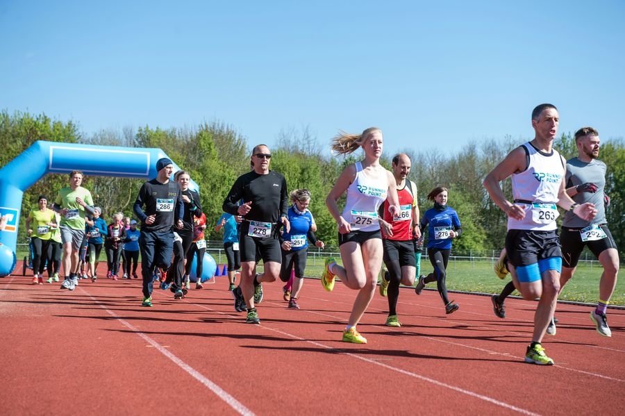Ulmer Frühlingslauf (C) www.picslocation. Ulmer Frühlingslauf (C) www.picslocation.