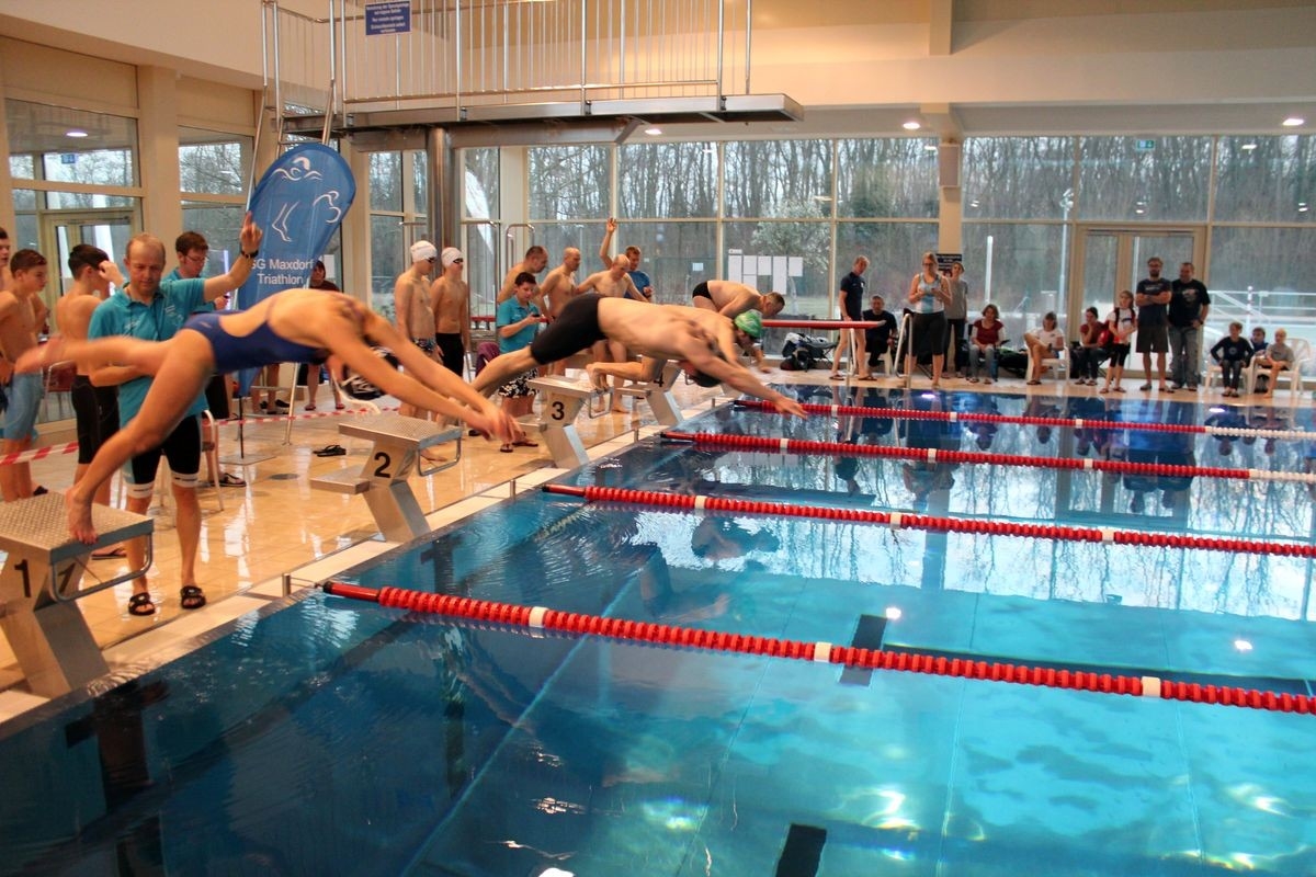 Triathlon- und Jedermannschwimmen der TSG Maxdorf, Foto: Veranstalter Triathlon- und Jedermannschwimmen der TSG Maxdorf, Foto: Veranstalter