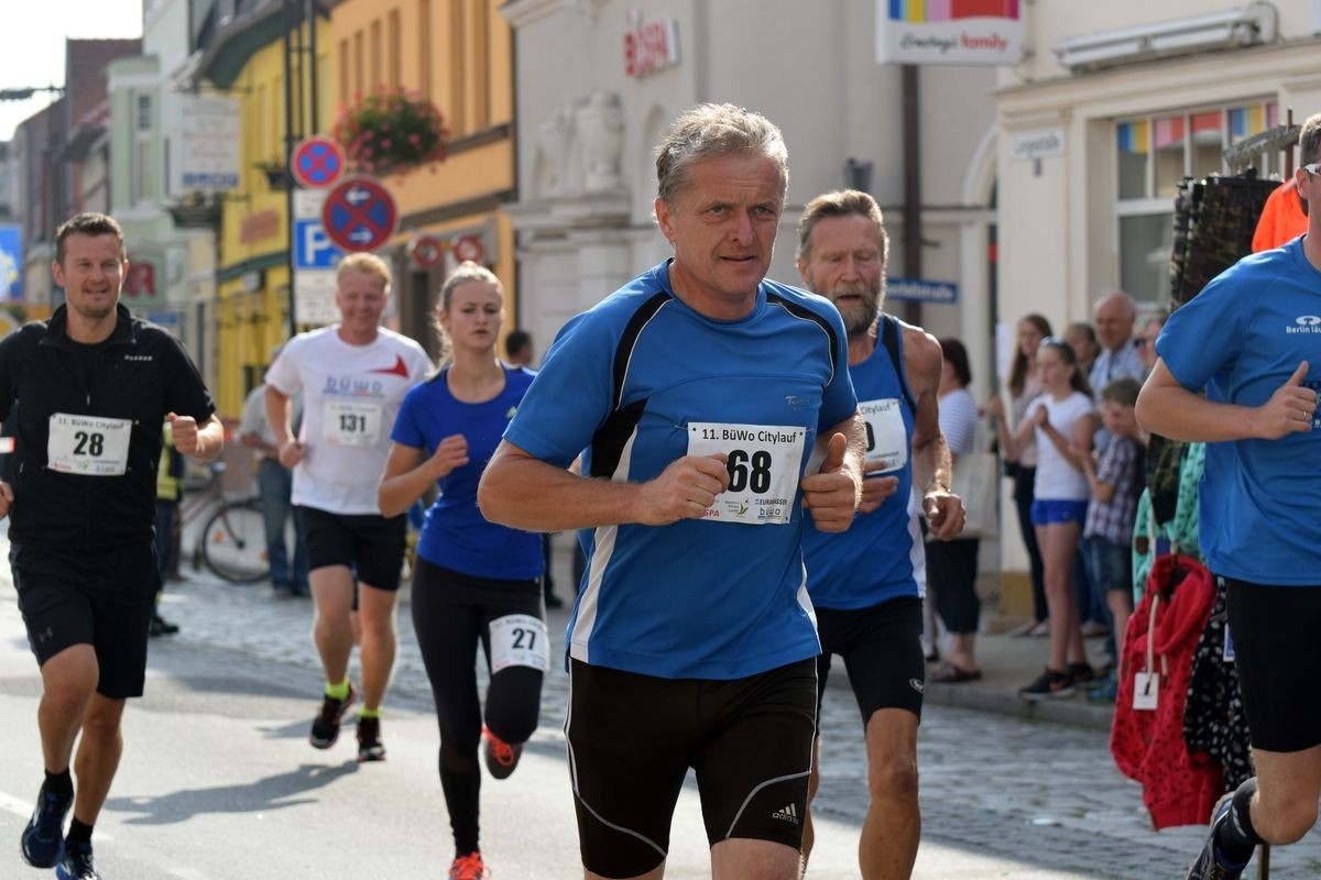 BüWo Citylauf Bützow, Foto: Ralf Badenschier BüWo Citylauf Bützow, Foto: Ralf Badenschier