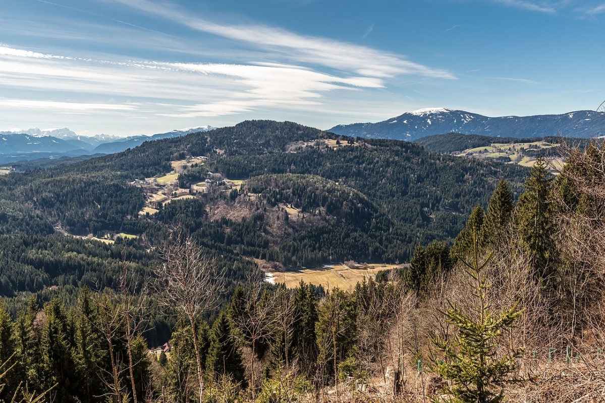 Taubenbühel, Foto: Johann Jaritz, Lizenz: Creative Commons Attribution-Share Alike 4.0 International Taubenbühel, Foto: Johann Jaritz, Lizenz: Creative Commons Attribution-Share Alike 4.0 International