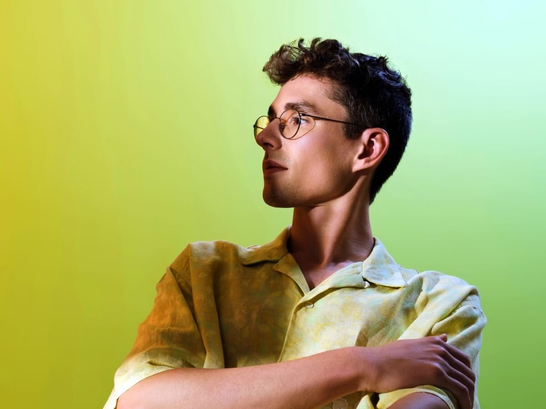 Der internationale DJ Lost Frequencies wird beim ersten WAO! Festival vom 15. bis 17 Dezember 2023 in Mayrhofen-Hippach für Stimmung sorgen. Foto: © Looneke van der Palen Der internationale DJ Lost Frequencies wird beim ersten WAO! Festival vom 15. bis 17 Dezember 2023 in Mayrhofen-Hippach für Stimmung sorgen. Foto: © Looneke van der Palen