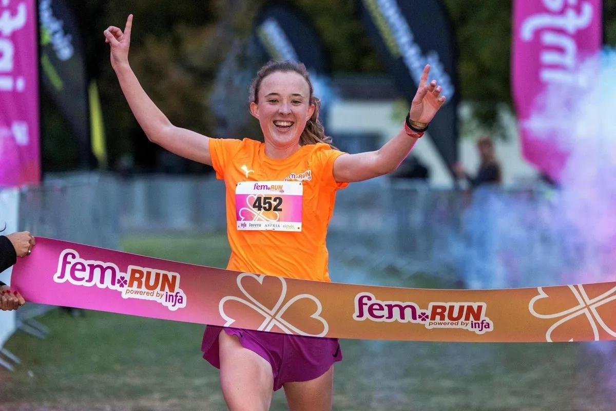 Siegerin Johanna Ewert beim Frauenlauf Hannover fem.run 2025 (Foto: © Norbert Wilhelmi) Siegerin Johanna Ewert beim Frauenlauf Hannover fem.run 2025 (Foto: © Norbert Wilhelmi)