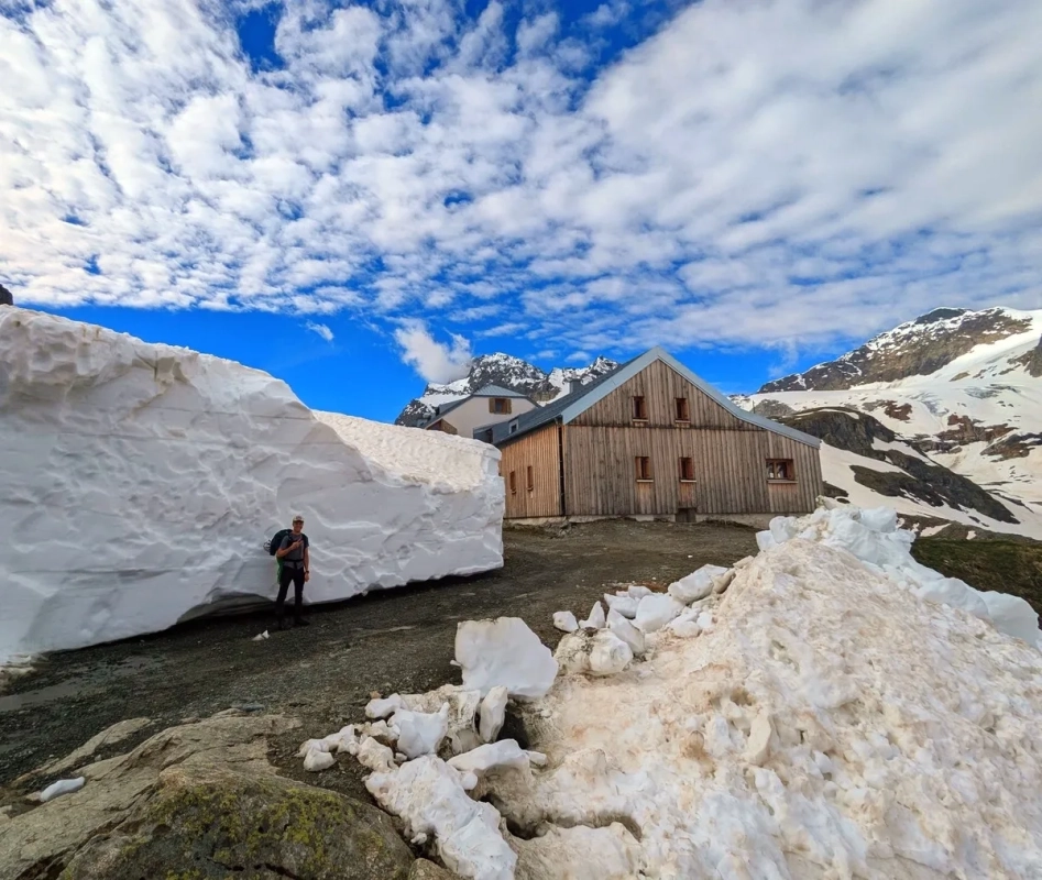 Wiesbadener Hütte im Juni 2024 Wiesbadener Hütte im Juni 2024