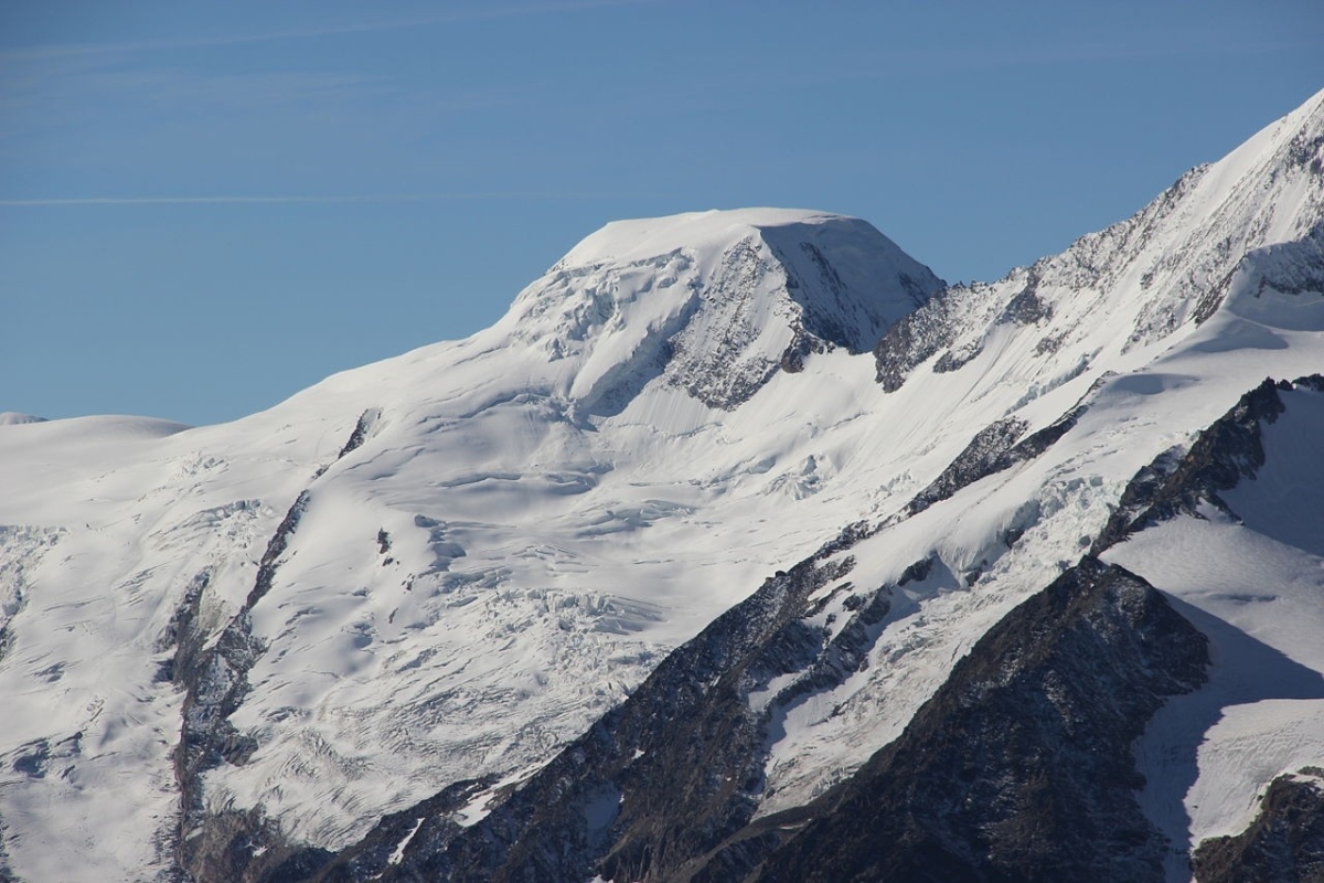 Alphubel, Foto: Björn S., Lizenz: Creative Commons Attribution-Share Alike 2.0 Generic Alphubel, Foto: Björn S., Lizenz: Creative Commons Attribution-Share Alike 2.0 Generic