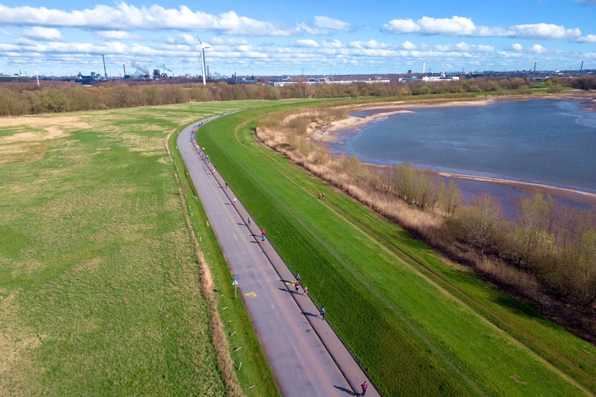 Wilhelmsburger Insellauf 2023, Foto: © Michael Strokosch Wilhelmsburger Insellauf 2023, Foto: © Michael Strokosch